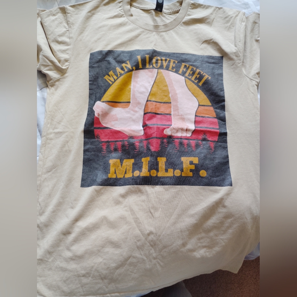 Graphic Beige T-Shirt